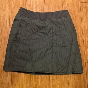 Prana diva wrap skirt (puffy)